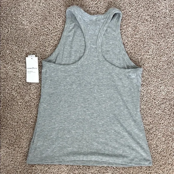Old Navy Gray Fitted Sleeveless Tank Top - Picture 5 of 5